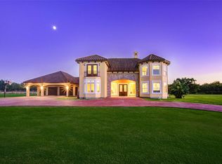 11716 N L St, La Porte, TX 77571