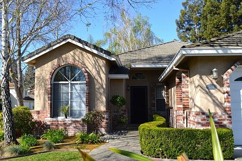 3rd image of 9705 Twin Creeks Ave