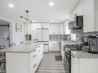 611 W Summer Rd, Minotola, NJ 08341