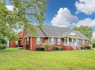 106 Hammons St, Athens, AL 35611