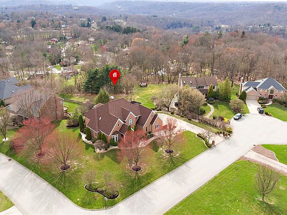 3rd image of 5002 Nottingham Ct