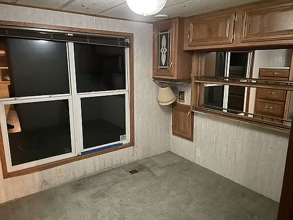 3rd image of 19427 324th Ave NE