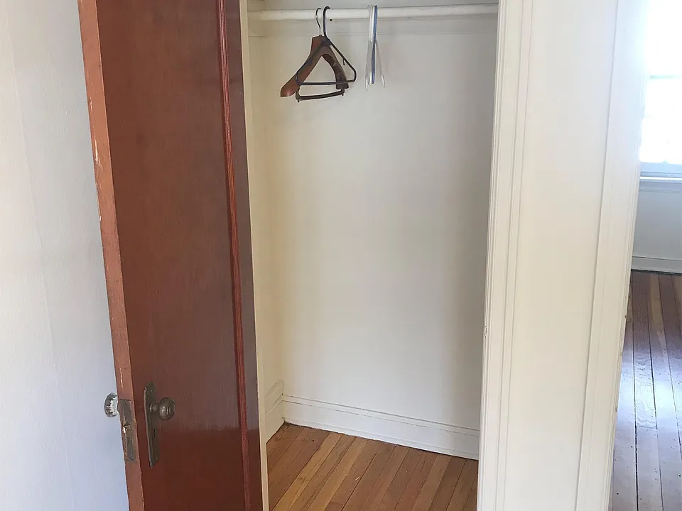 Entry Closest