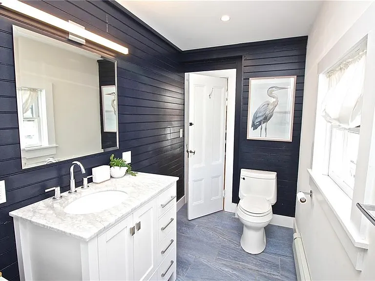 700 Thames St — Photo 26