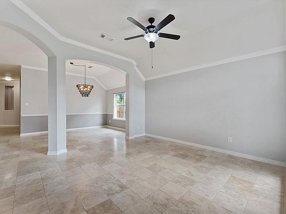 5th image of 29823 Spring Terrace Dr