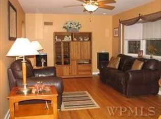 82 Cramer Rd, Poughkeepsie, NY 12603