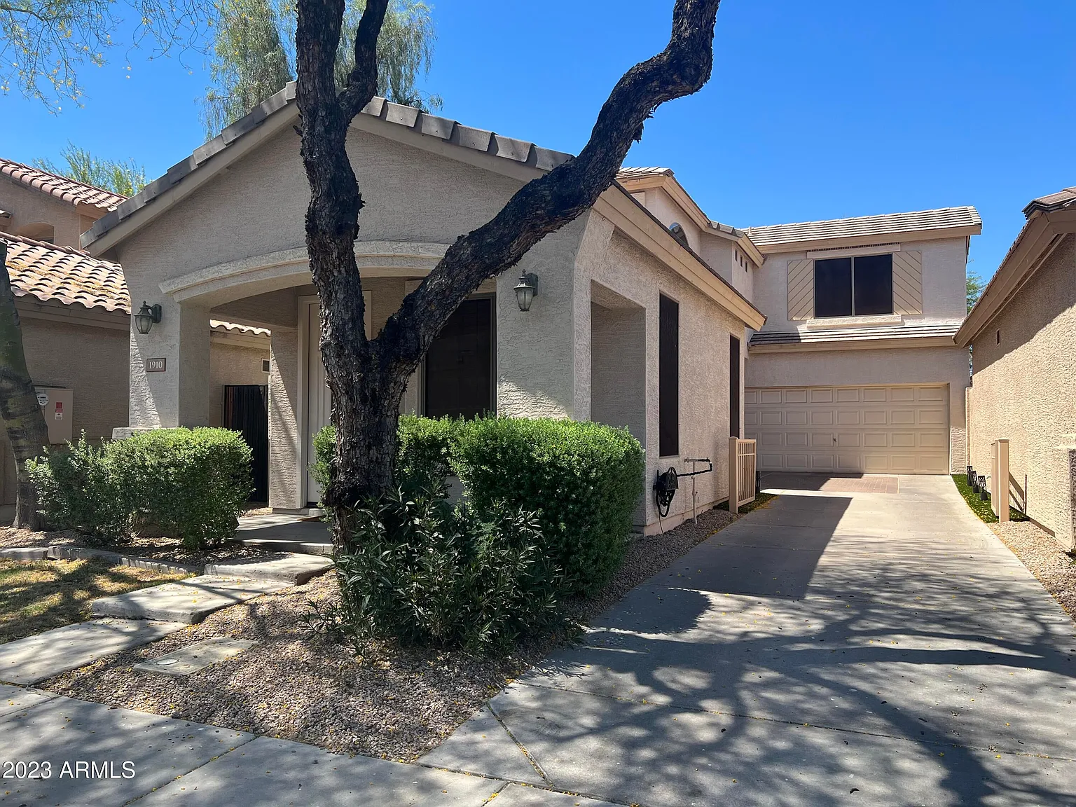 3 bed, 2.5 bath, 1765 sqft, $2,500 — Photo 3