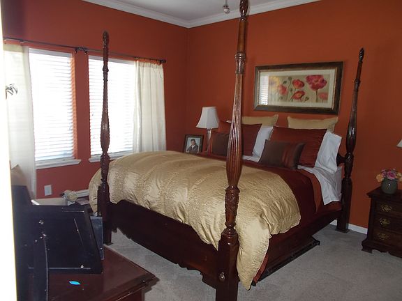 2nd image of 328 Mill Pond Dr