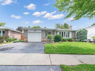 25 Bigwin Dr, Aurora, ON L4G3C4