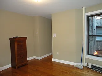 Rented by Aimee Grodanz, LREB