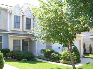 34 Endsleigh Pl, Robbinsville, NJ 08691