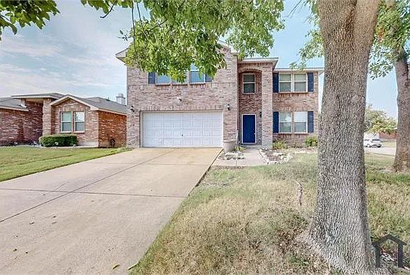 5 bed, 3499 sqft, $3,499 — Photo 3
