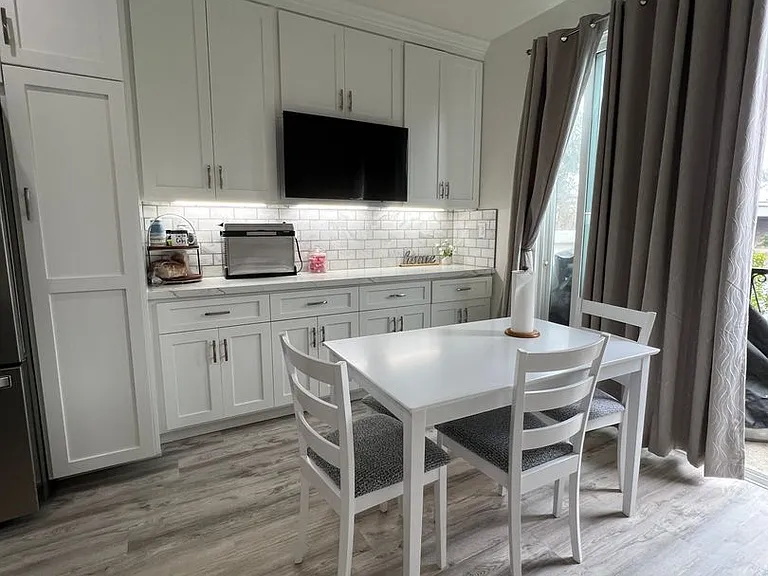 172 Beach Side Ct — Photo 10