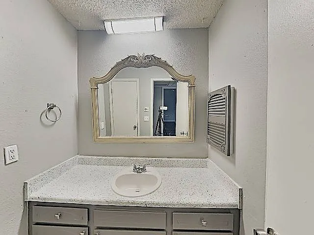 Bathroom Bathroom
