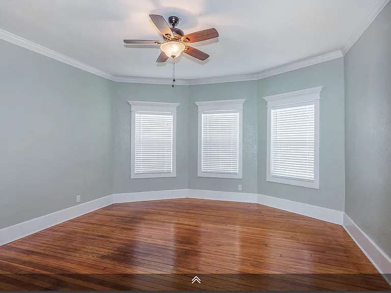 1502 Kirby Ave — Photo 30