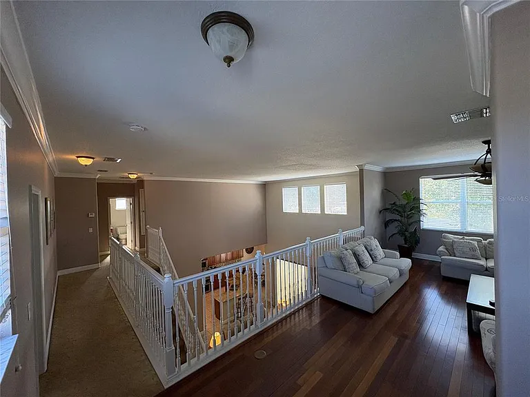 9718 Pineola Dr — Photo 47