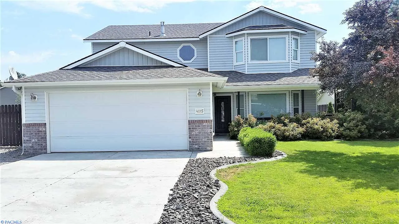 4015 Hayden Ln photo 1
