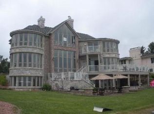 2 Shore Dr, Portage, IN 46368