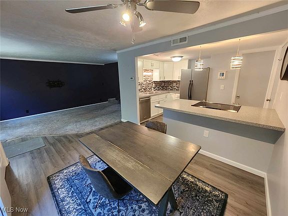2nd image of 1651 Mentor Ave APT 3502