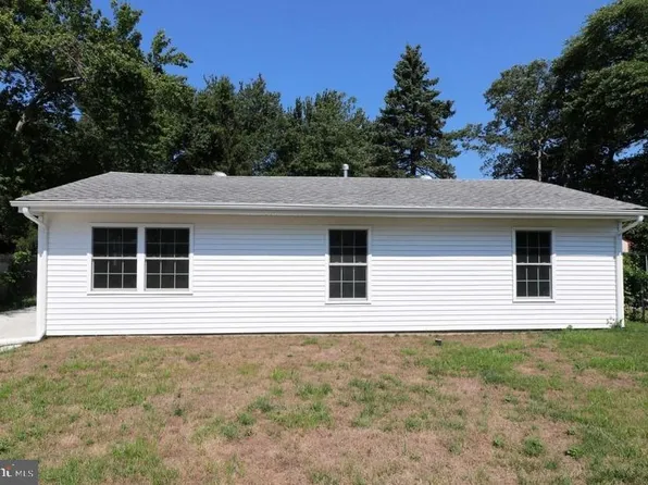 115 6th St, Barnegat, NJ 08005