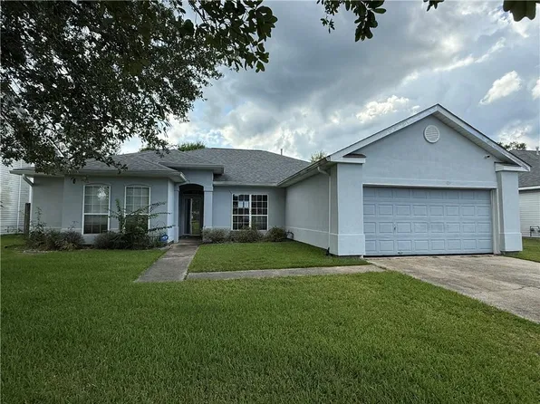 1549 Hunters Point Rd, Slidell, LA 70460
