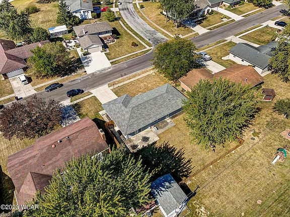 4th image of 480 Sunnymeade Ln