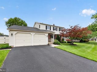 722 Eden Ln, Somerdale, NJ 08083