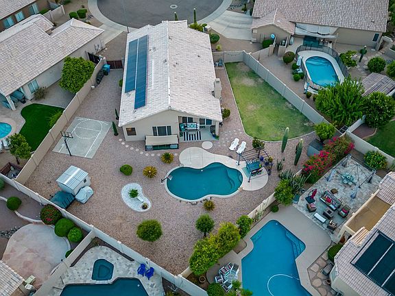 2nd image of 4517 E Madre Del Oro Dr
