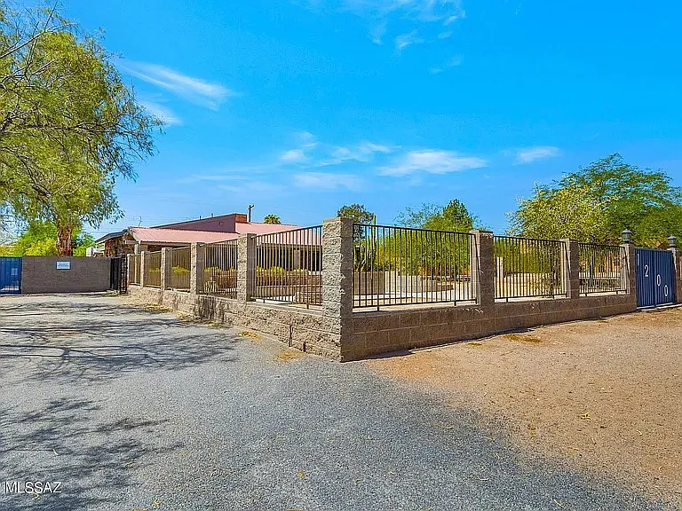 1200 E Edison St — Photo 24