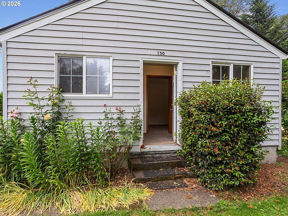3rd image of 150 River Ln
