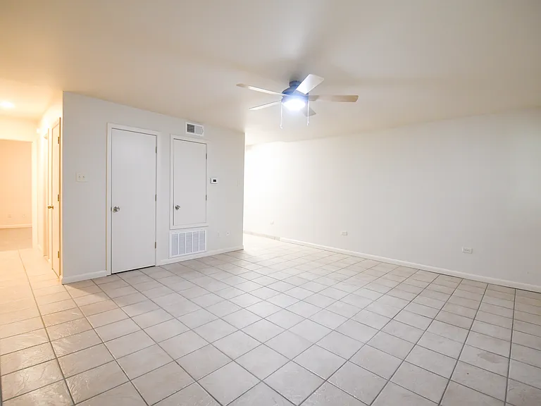 3107 Orris Ln #106 — Photo 2