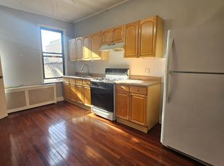 59-28 56th St FLOOR 2, Maspeth, NY 11378