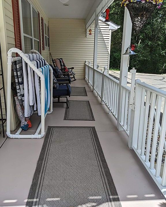 2nd image of 9694 Viking Ln