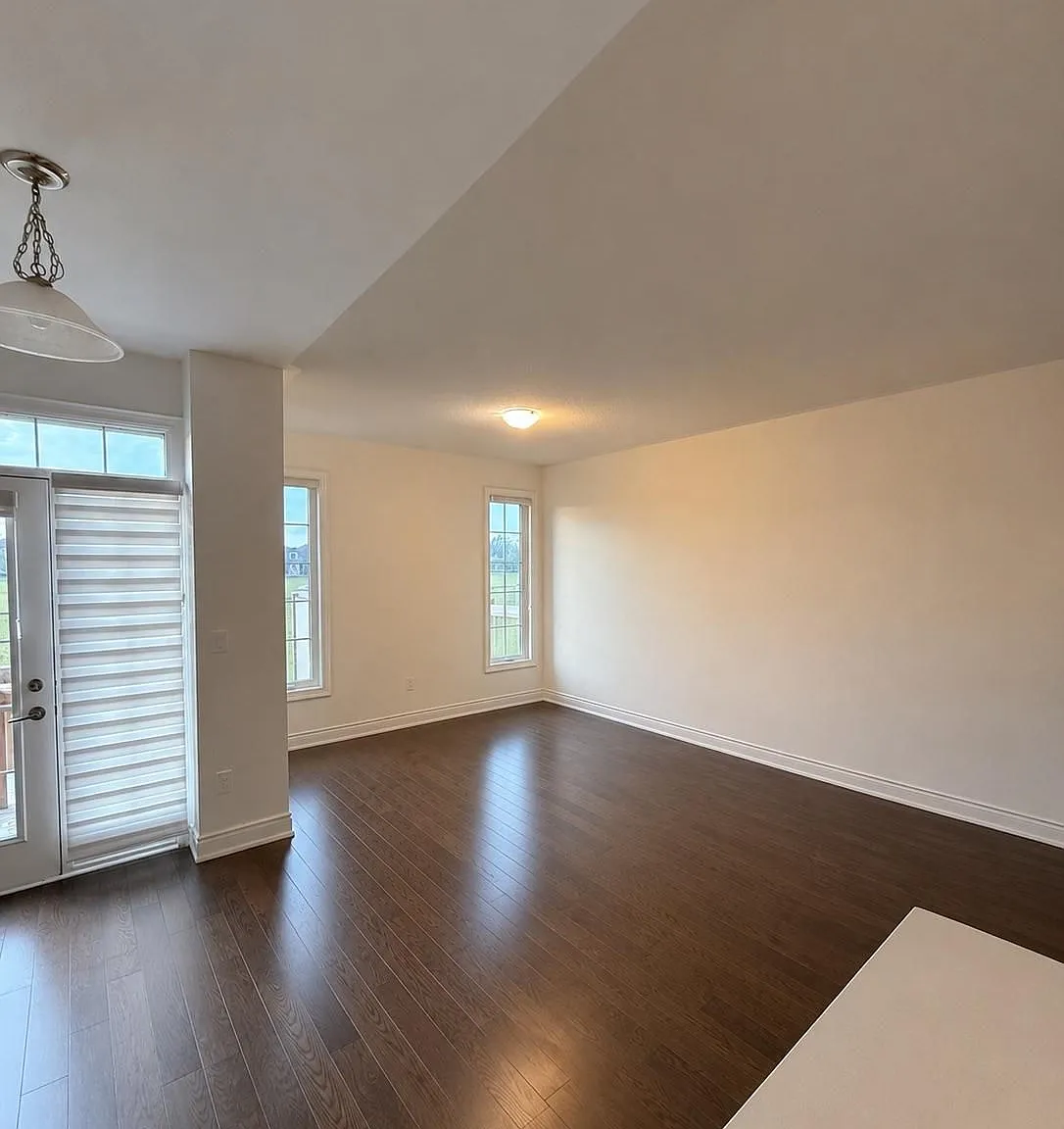 4 bed, $3,198 — Photo 4