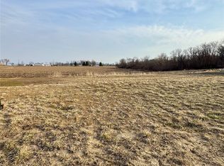1521 3rd St SW, Mount Vernon, IA 52314