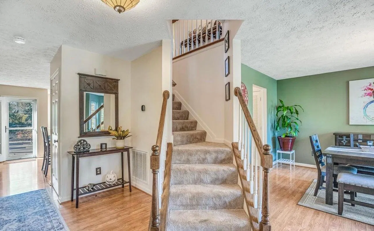 3435 Elsa Ave — Photo 1