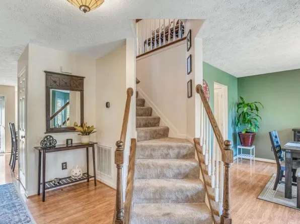 3435 Elsa Ave, Waldorf, MD 20603