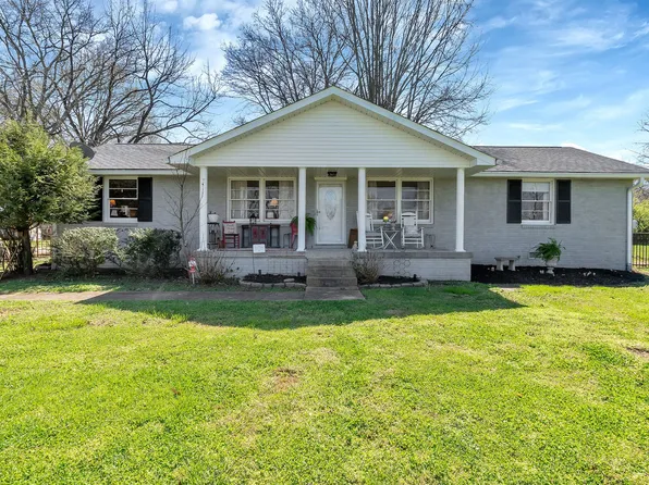 3212 Lakeshore Dr, Old Hickory, TN 37138