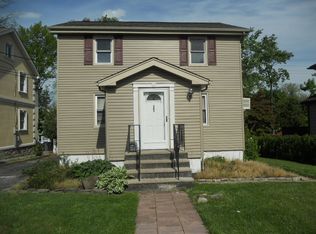 49 Ralph St, Bergenfield, NJ 07621