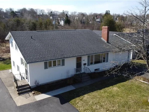 164 Greendale Cres, Saint John, NB E2M 4L6