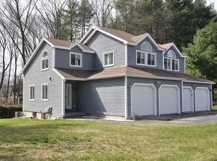 4 Lanes End, Natick, MA 01760