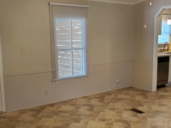 1351 Saint Francis Ln, Saint Gabriel, LA 70776