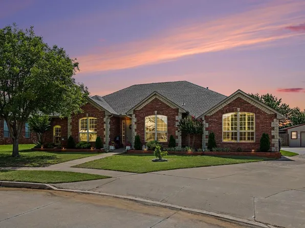 425 Summit Way, Norman, OK 73071
