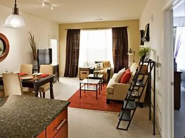 1 Walter Ave APT 4, Norwalk, CT 06851