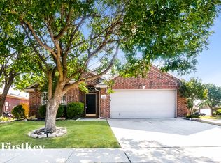 600 Oak Hollow Trl, Fort Worth, TX 76179