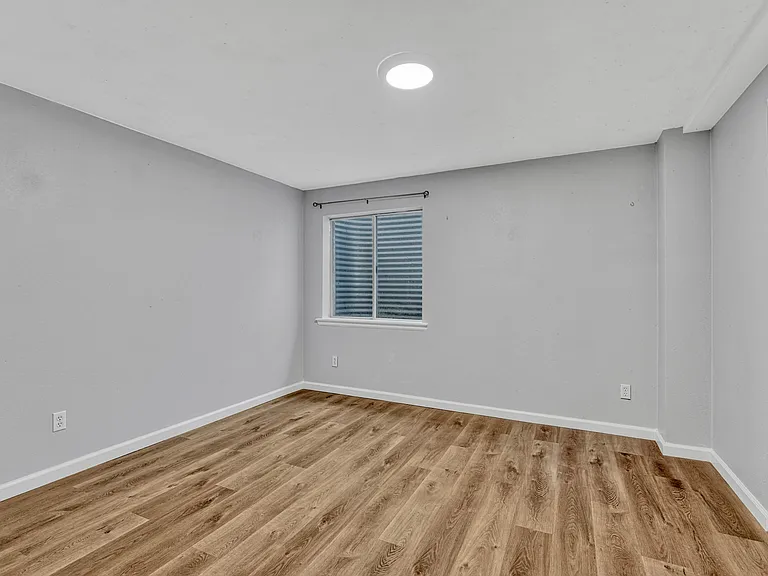 8406 Green Island Cir — Photo 67