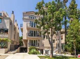 8833 Cynthia St, West Hollywood, CA 90069