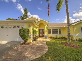 674 Sheridan Woods Dr, West Melbourne, FL 32904