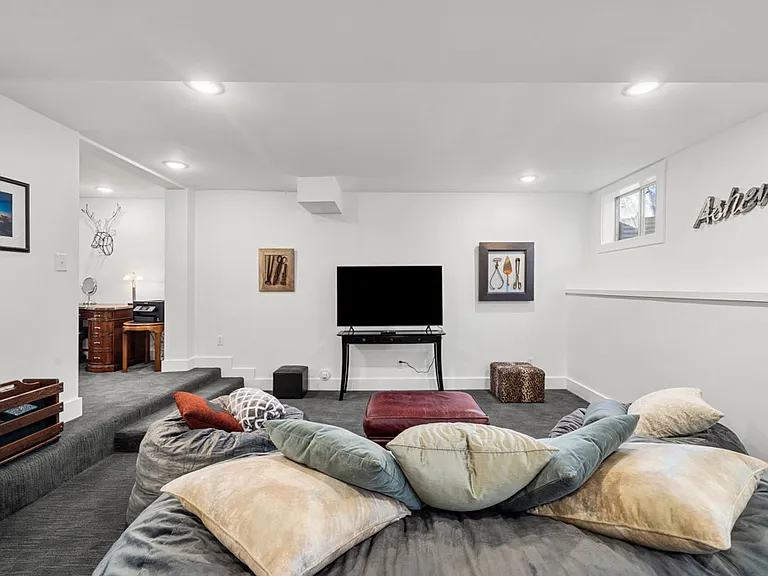 235 Royal Pines Dr — Photo 48