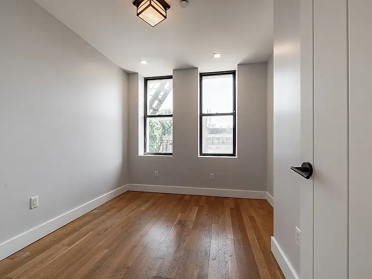 1629 Saint Johns Pl #2J — Photo 6